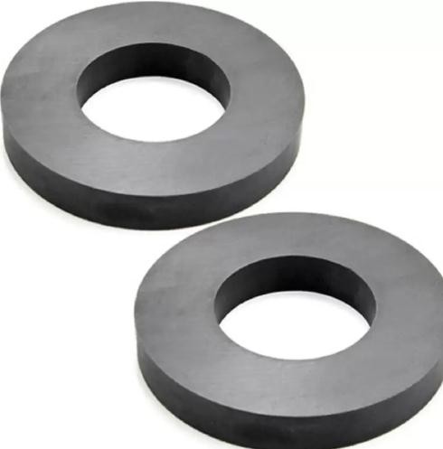 Quality Hard Ferrite Industrial Strength / Durable Round Ceramic Magnets wholesale