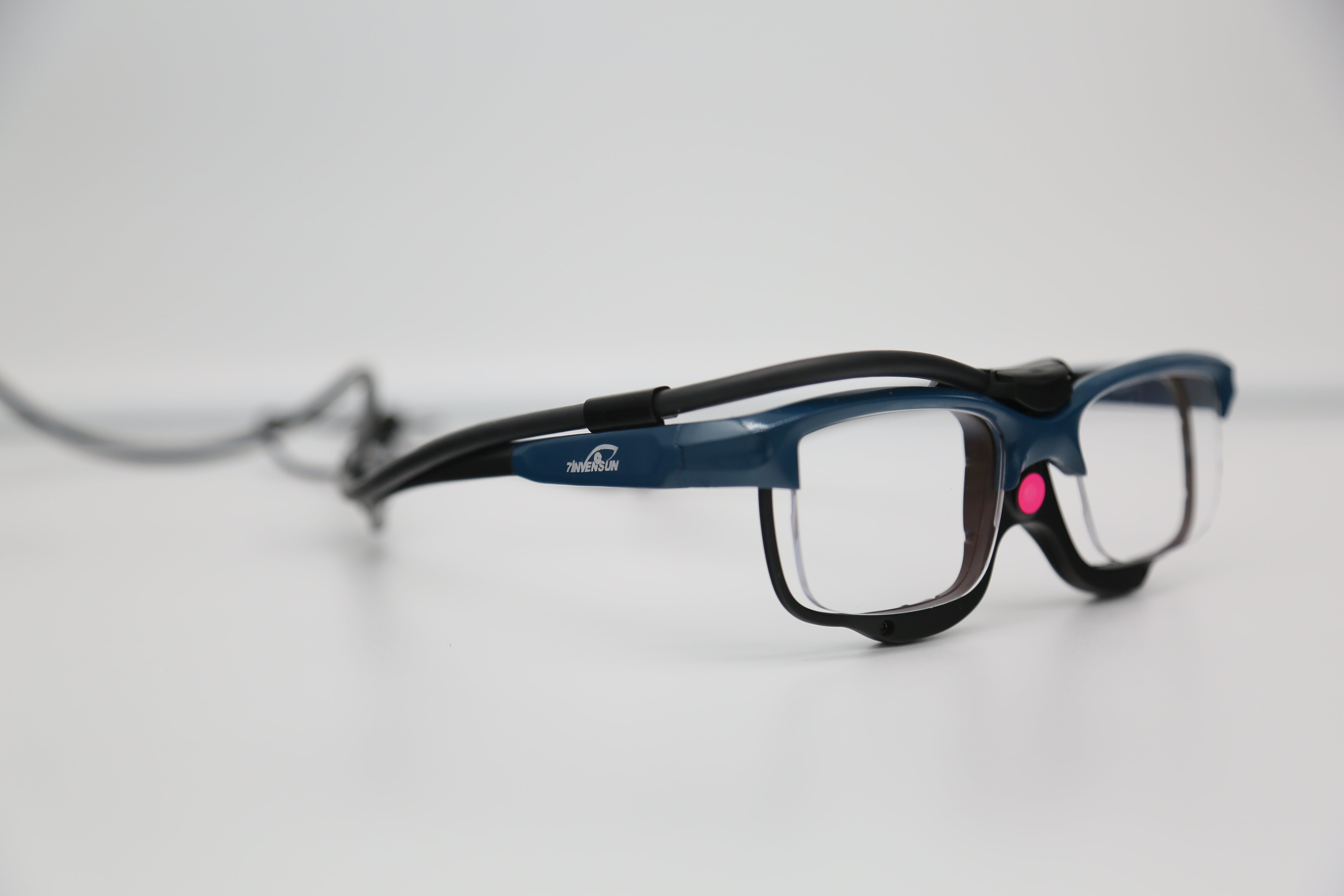 Quality Corneal Reflection Mobile Eye Tracking Glasses , 46g Phone Eye Tracker wholesale