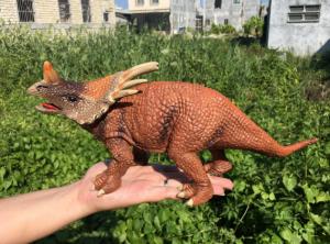 Quality L30*W10*H14 Walking Triceratops Toy / Plastic Triceratops Dinosaur Toy wholesale