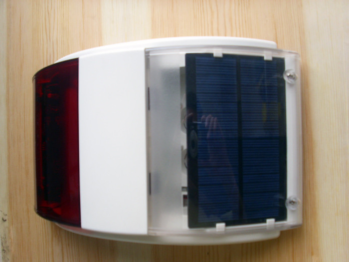 Quality Solar-powered Wireless outdoor solar alarm siren with strobe Light and 110db wholesale
