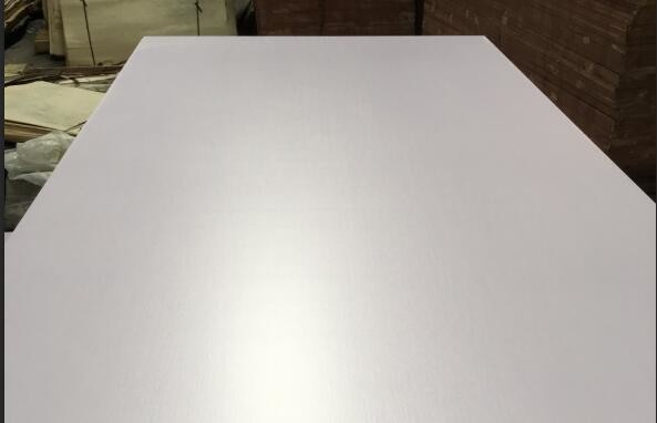 White Surface Melamine Plywood Sheets 1220*2440mm Size Eco Friendly Materials