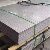 Quality 5 Bar Pattern Diamond Tread Plate Aluminum Sheets 1100 3003 5050 6061 7003 wholesale
