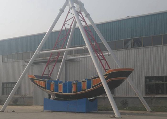 Corrosion Resistence Pirate Ship Amusement Ride Gorgeous Color For Life Square
