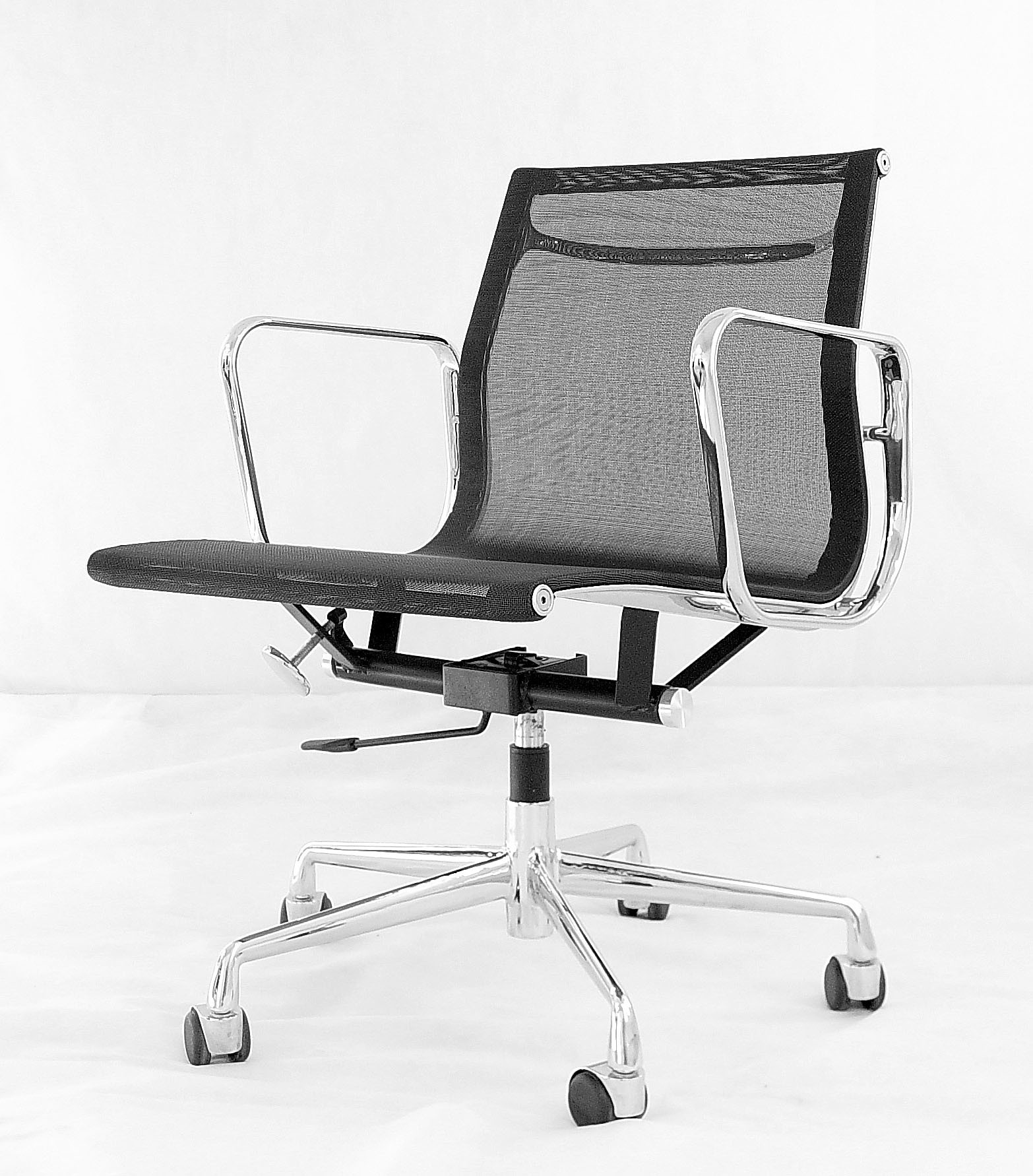 Quality Manager Mesh Back Office Chair Durable Comfortable Mesh Seat For Company Furniture wholesale