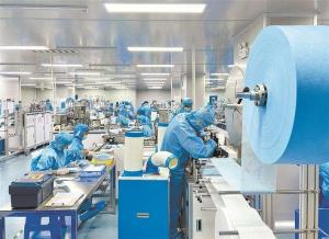 Quality High Speed Thermal Film Laminating Machine , Protective Clothing Automatic Laminated Machine With Glue wholesale