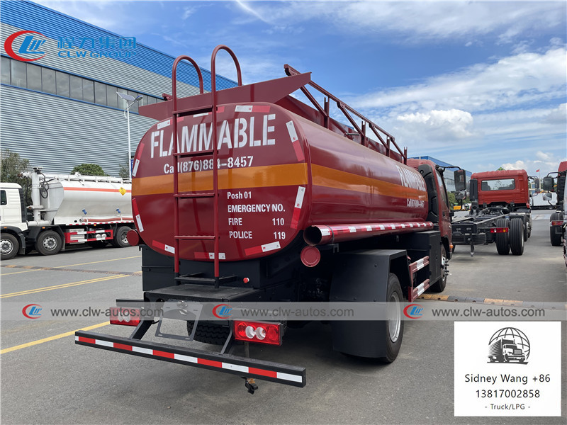 Foton Aumark 4x2 8000L fuel delivery tank truck