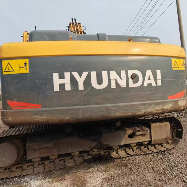Spot Original Hyundai215 second-hand excavator, low-price promotion, fast delivery