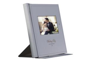 Quality Home Decoration Wedding Video Album 10.1 Inch Leather Digital Photo Album With Touch Screen wholesale