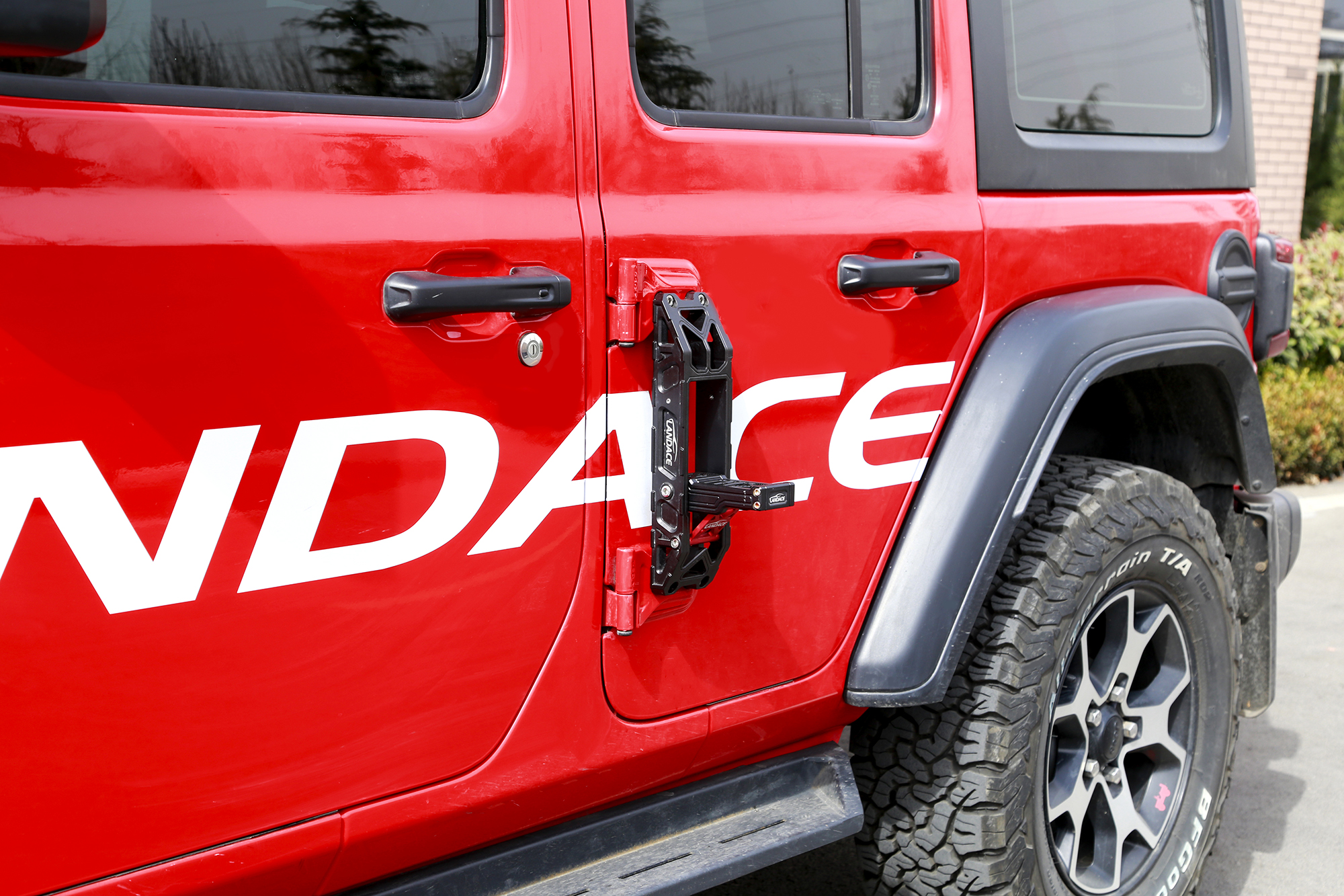 Off Road Aluminium Alloy Side Door Hinge Foldable Step Foot Pedal for Jeep Wrangler