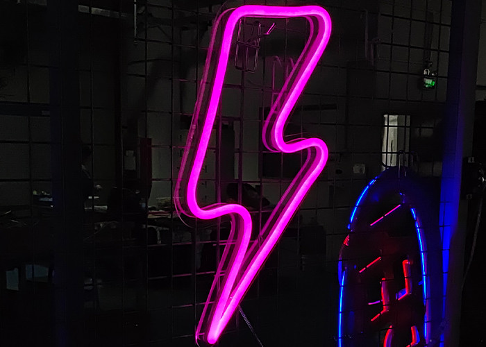 Lightning Bolt Neon Sign Remote Control Lightning LED Neon Signs Big Size Handmade Visual Artwork Home Wall Decor Light
