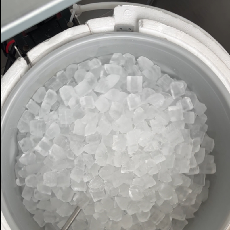R404a Refrigerant Electric Ice Cube Machine with Water Dispenser and Simple Operation
