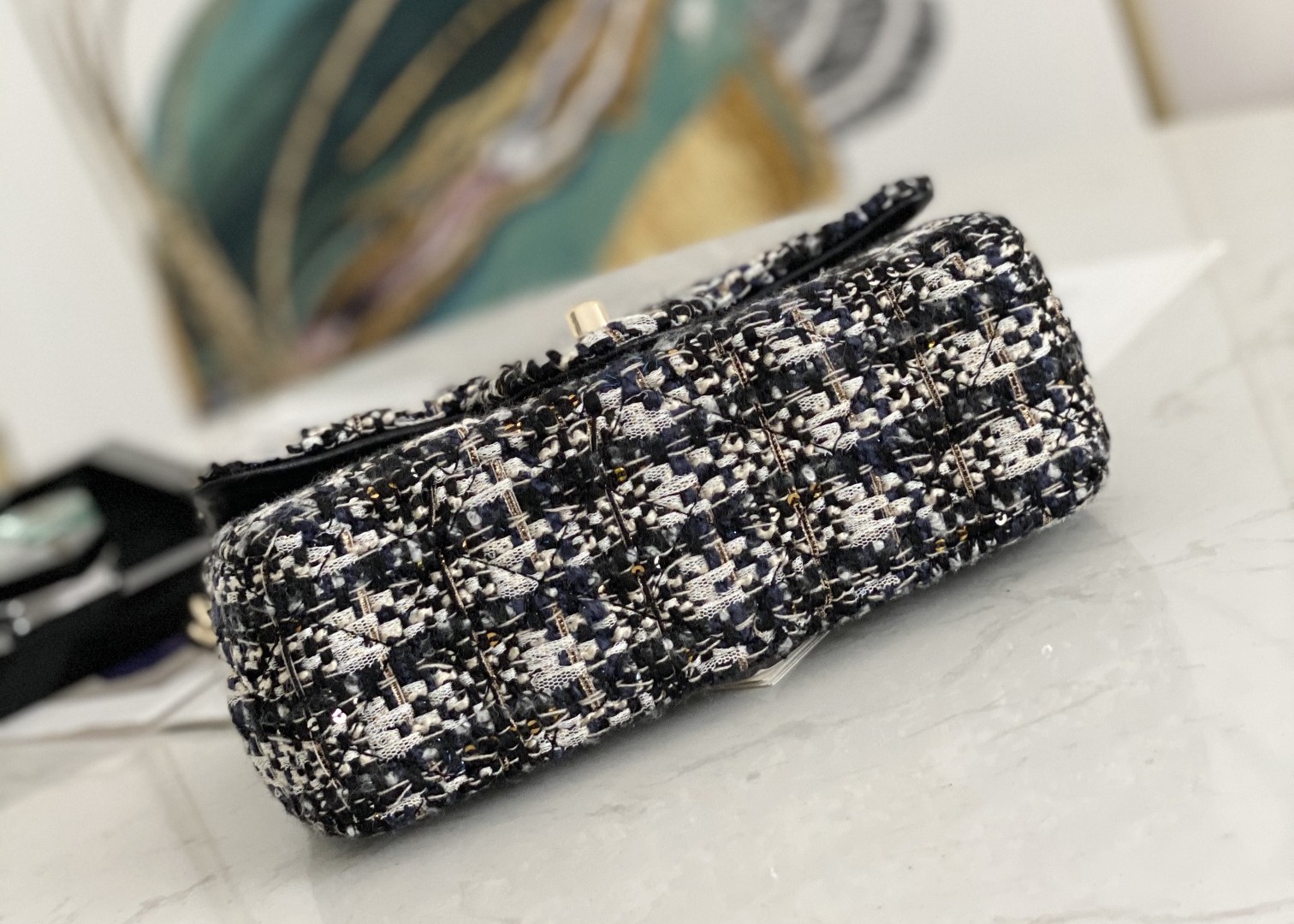Mouth Cover Luxury Chain Bag Stitching Wool Metal Collocation