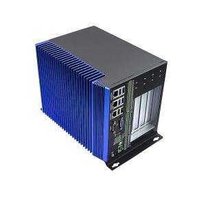 China Fanless Industrial Mini PC with Intel Core i7-6700 CPU 3 LAN Ports 1 PCIe X16 Slot on sale