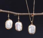 Natural Baroque Pearl necklace Cultured White Baroque Pearl Glass Chain Baroque