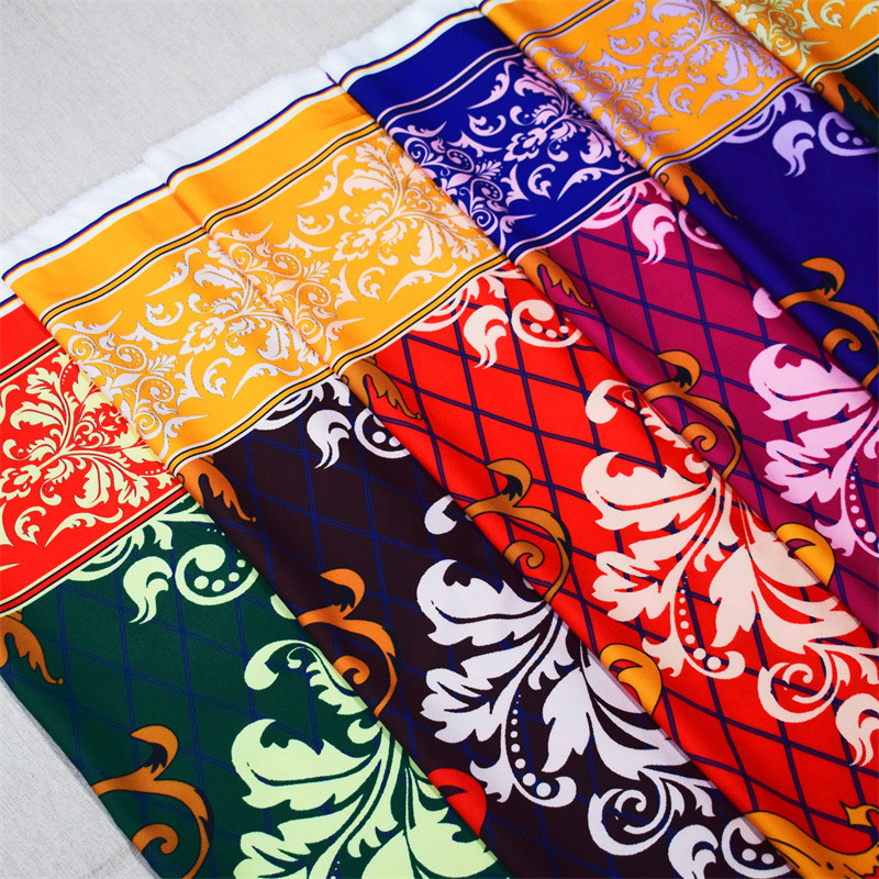 Royal Blue 100% Polyester Digital Print Fabric For Skirt