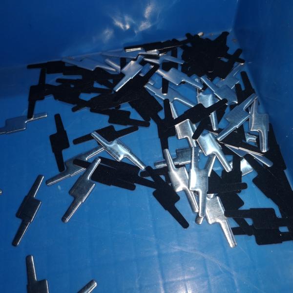 The manufacturer directly provides stainless steel touch welding terminals for