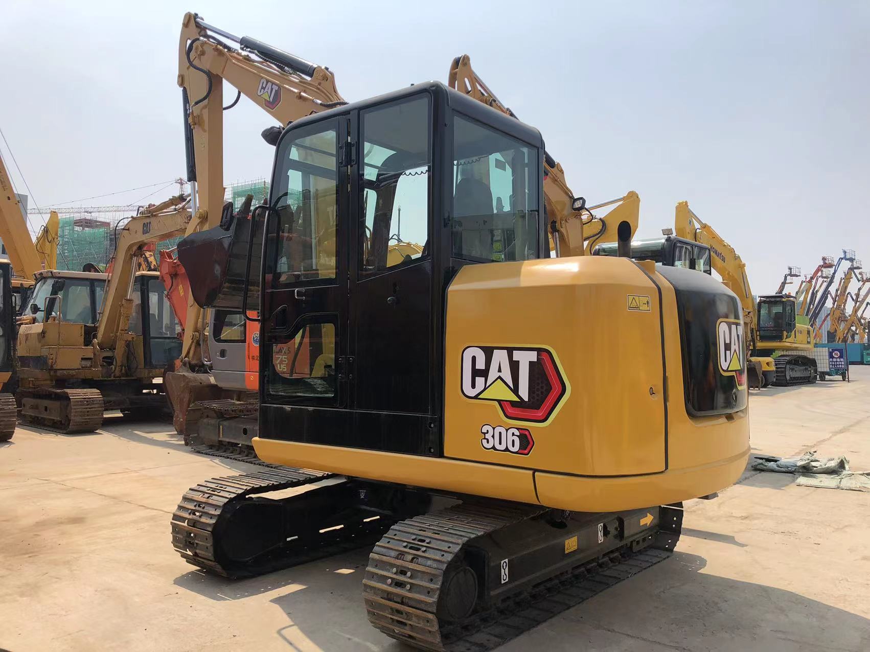 Used Cat Mini Excavator Cat 306 307 308 Crawler Digger with High Operating Efficiency