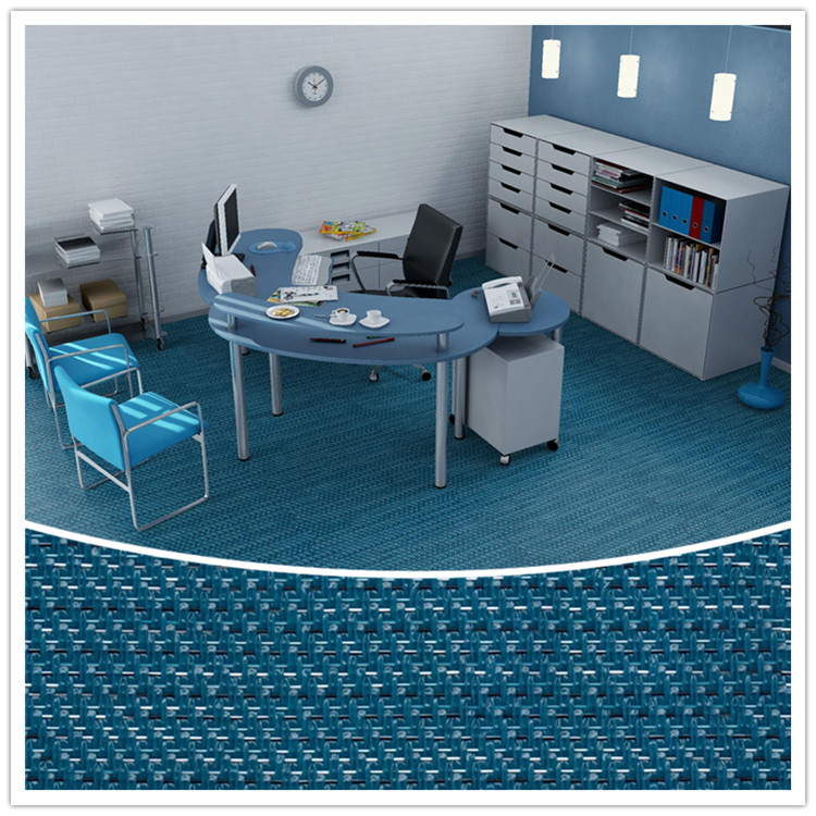 Stripe Design PVC Woven Vinyl Carpet Roll For Commercial Outdoor Anti - Slip