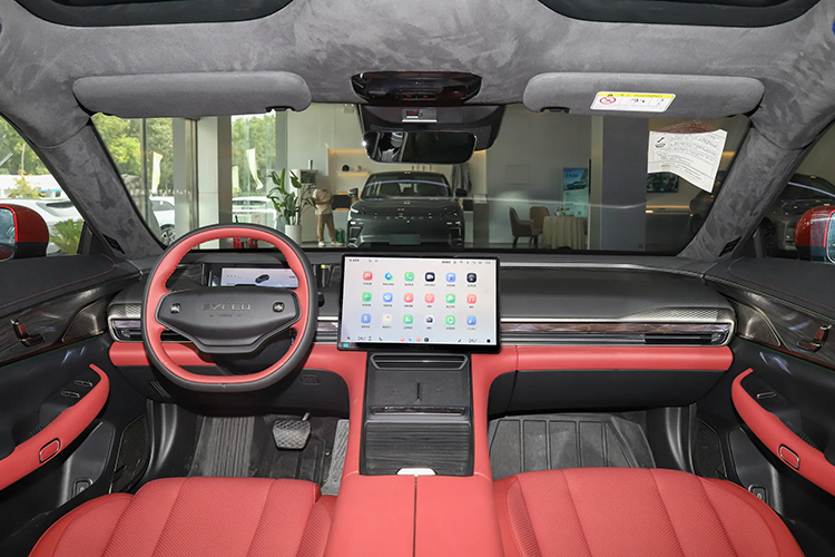Xingtu Star Era ES Energy Four-Wheeled Electric Car with Maximum Power of 353kW and Fast Charging Speed in 2024.08