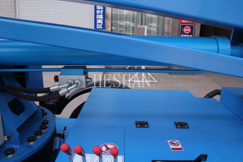 Towable Aerial Boom Lift Telescopic Lifter Boom Lift Access Platform For Construction