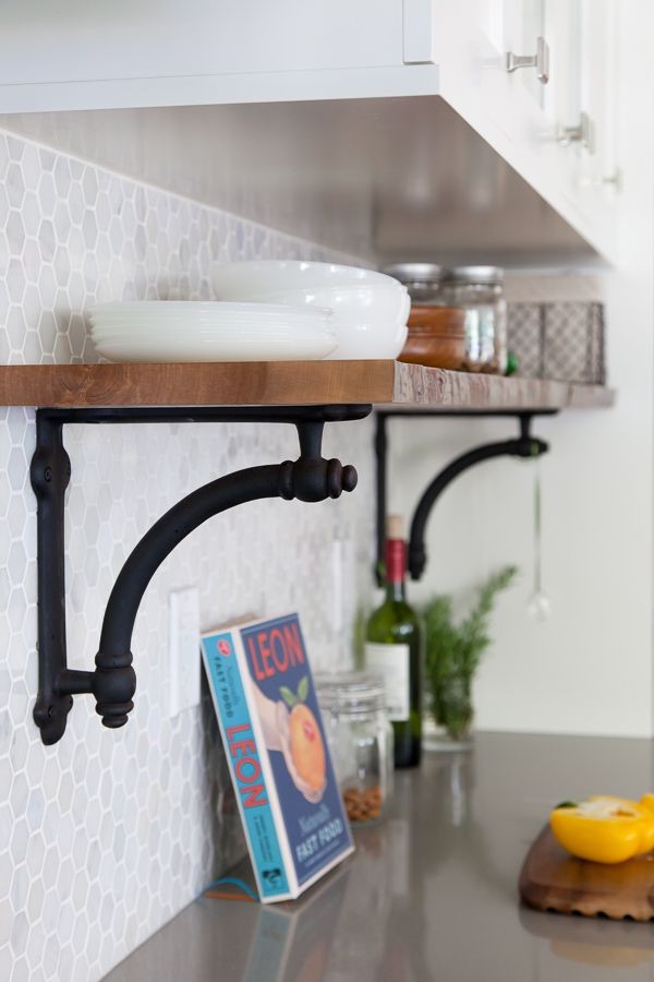 Nanfeng Metal Classical Wall Mounted Shelf Bracket Multipurpose and Customized Design