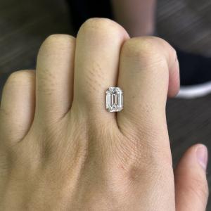 Quality 2.31 Carat Lab Grown Emerald Cut Diamond VS1 Clarity E Color wholesale