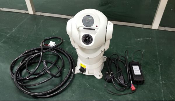 Vehicle Mounted Long Range Thermal Imaging Camera Double Vision For Police