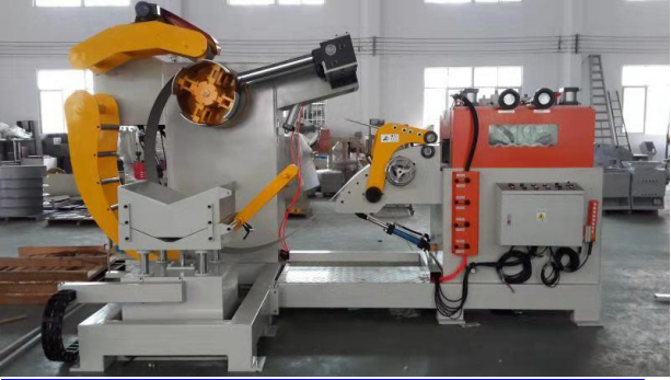 Metal Highway Guardrail Roll Forming Machine Hydraulic systems