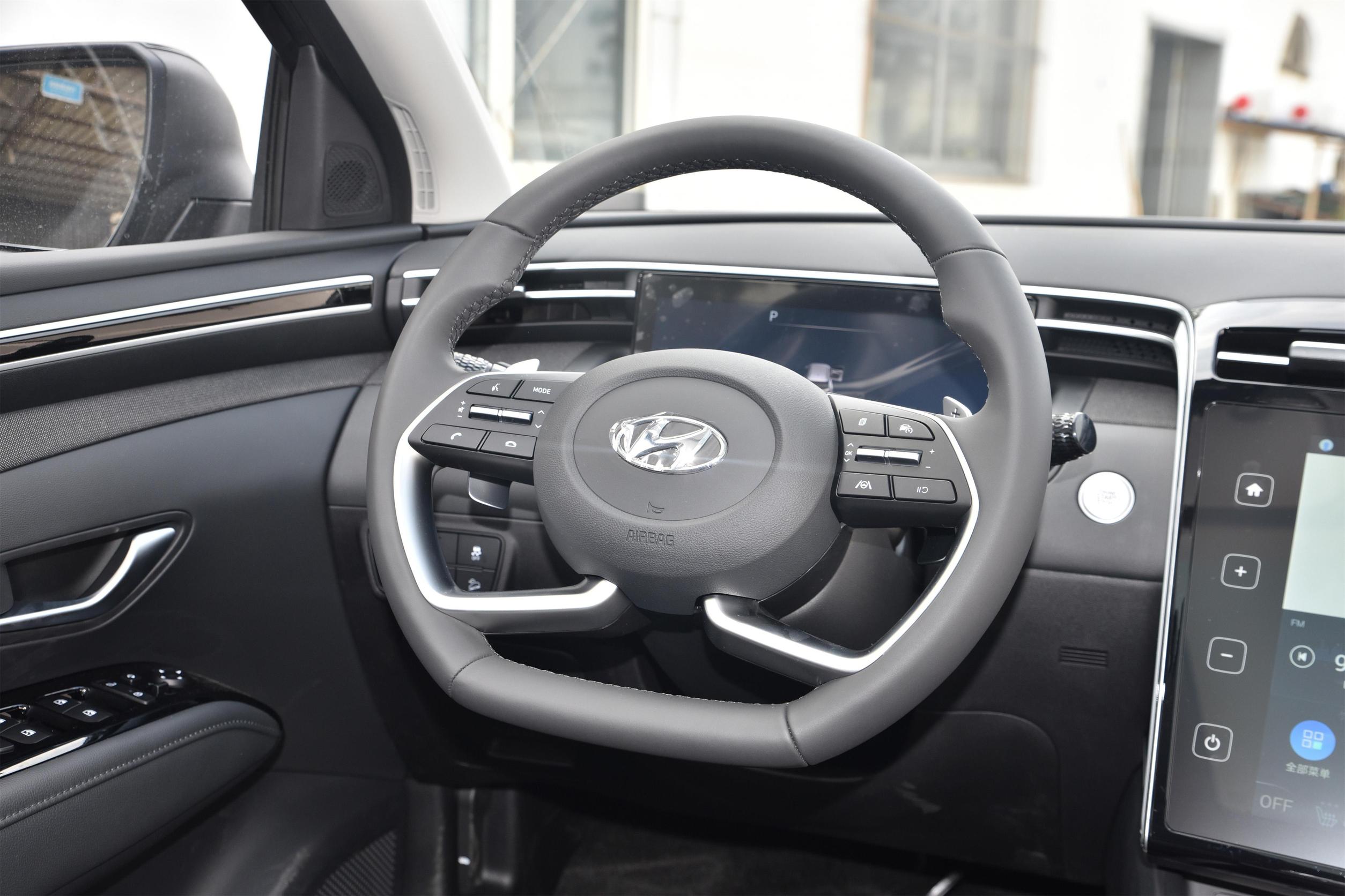 2024 Hyunda i Tucson Suv 1.5T New Cars FWD Hyund-ai Tucson Hybrid in 2023 2022 2020 201902018 2017 2016 2008 2007