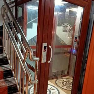 Quality Automatic Door Safety Hydraulic Home Elevators With Emergency Stop wholesale