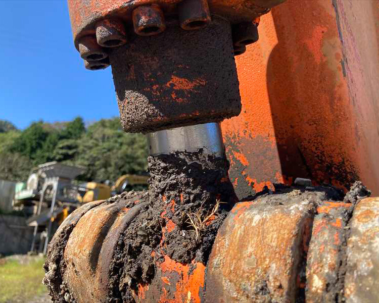 Original Color 12Ton Used Hitachi EX 120 Excavator EX120-5 with 60.5Kw ISUZU Engine