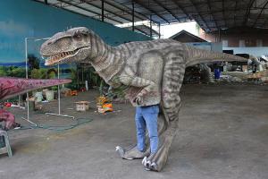 Quality Interactive Handmade Realistic Dinosaur Costume Is Displayed In The Mall wholesale