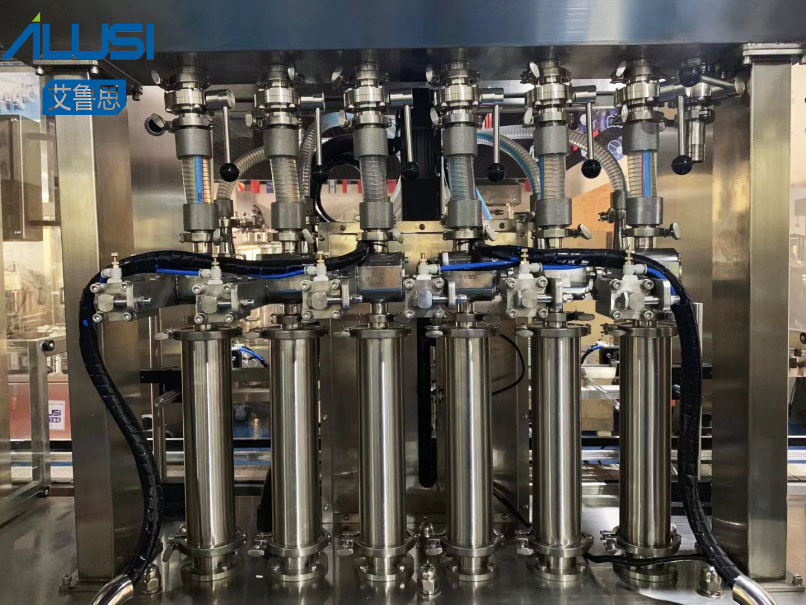 Liquid Lotion Quantitative Bottle Filling Machine Piston Automatic Four Nozzle Filling Machinery