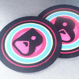 China Free Designs Embroidery Pantone Color Sew On Clothing Labels on sale