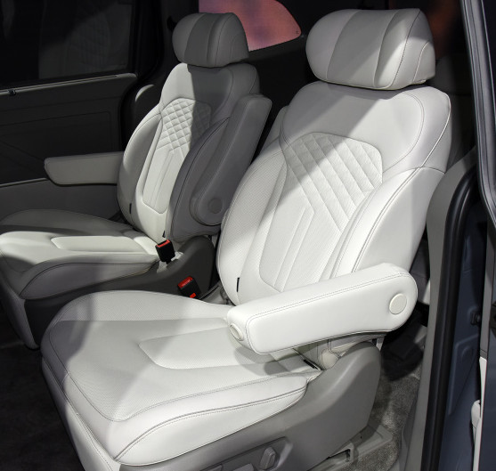 Hyundai Custo 2021 380TGDi Flagship TOP Premium Mid Large MPV 2.0T 236HP L4