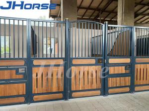 Quality Australia Used 3mx2.2m Indoor Horse Stalls Equestrian Stables wholesale