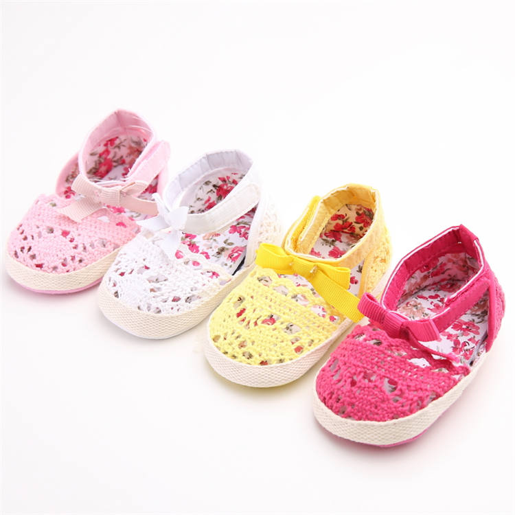 Hot selling China style infant Sandals soft-sole Colorful flower yellow baby girl sandals