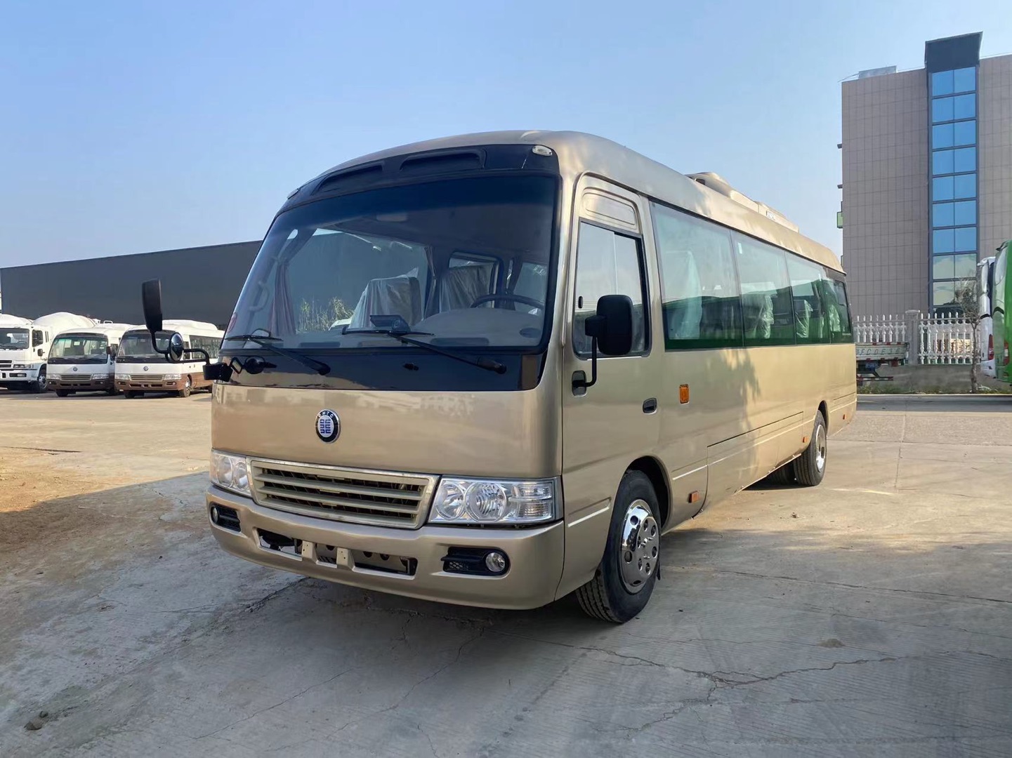 Brand New Toyota Coaster 26 Seater 28 Seater Coaster Bus Left Drive