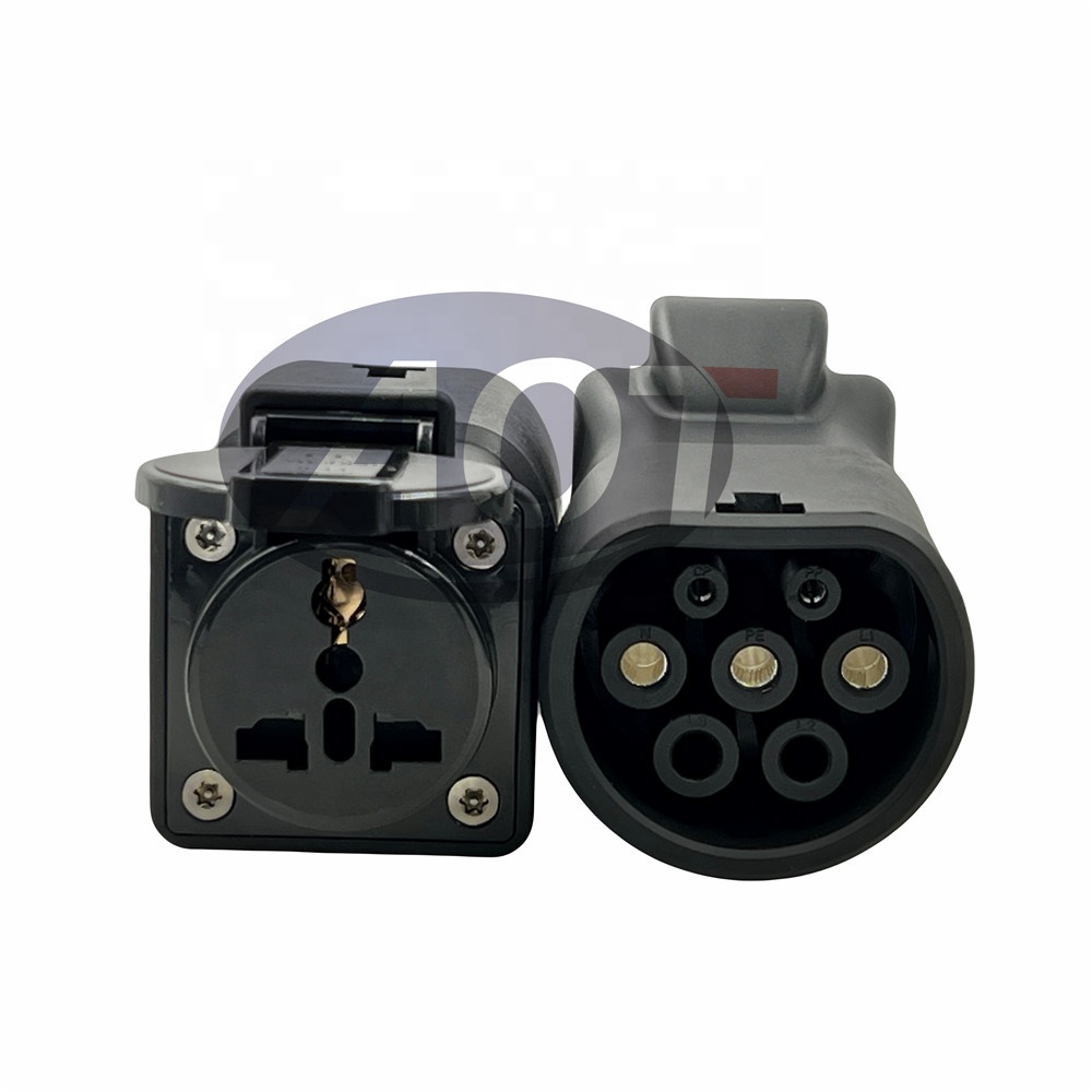 BLACK AOTAI KIA V2L Adapter 220V Type2 To Universal AC Socket Adapter