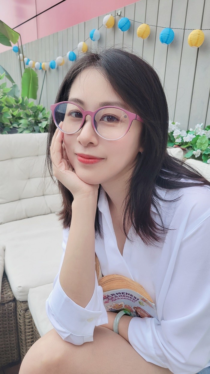 55-18-140mm Ladies Reading Glasses Blue Light Blocking Eyeglasses For Laptop