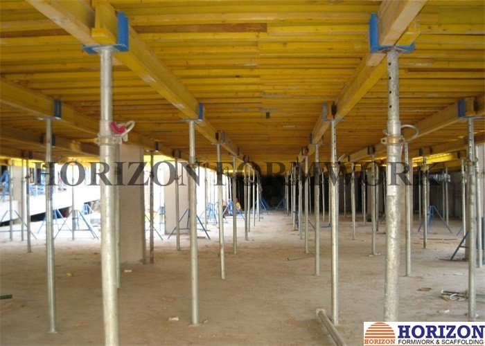Q235 Steel Plate Concrete Forming Accessories Four Way Forkhead Box For Holding H20 Beams