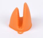 Housewife Used Silicone Heat Resistant Cooking Gloves