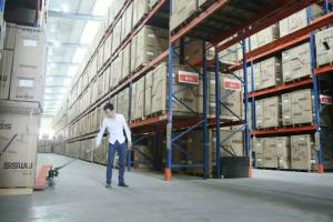 Quality Powder Coated Heavy Duty Storage Racks , High Capacity Heavy Duty Metal Shelving wholesale