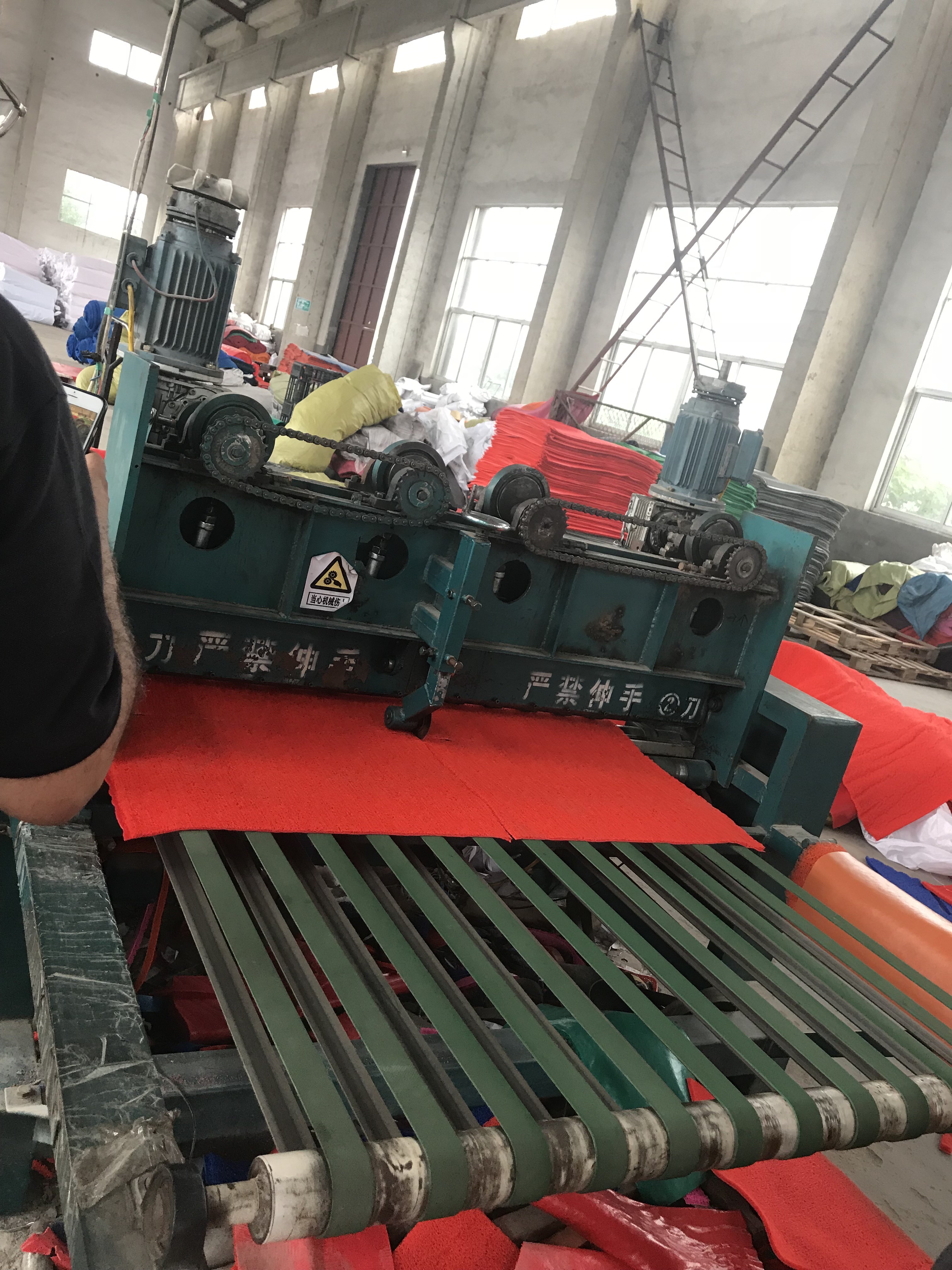 PVC Coil Mat Manufacturing Machine , Car Mat Making Machine High Efficiency