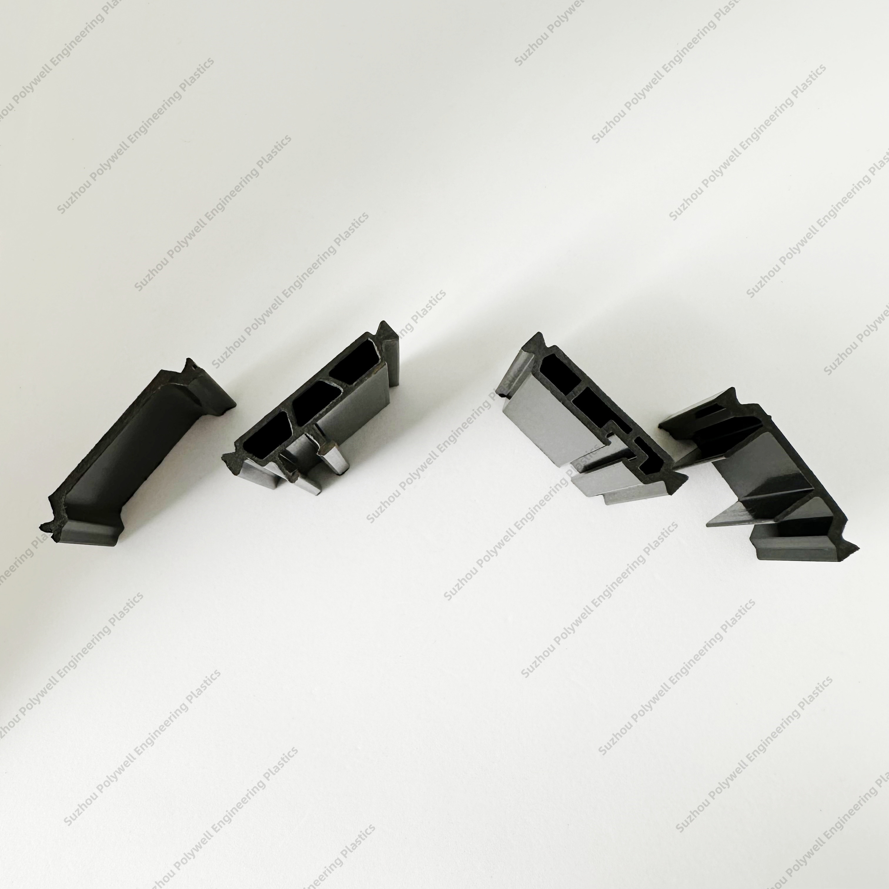 Flame Retardant Plastic PA66 Pellets With Glass Fiber Reinforced Toughened Materials