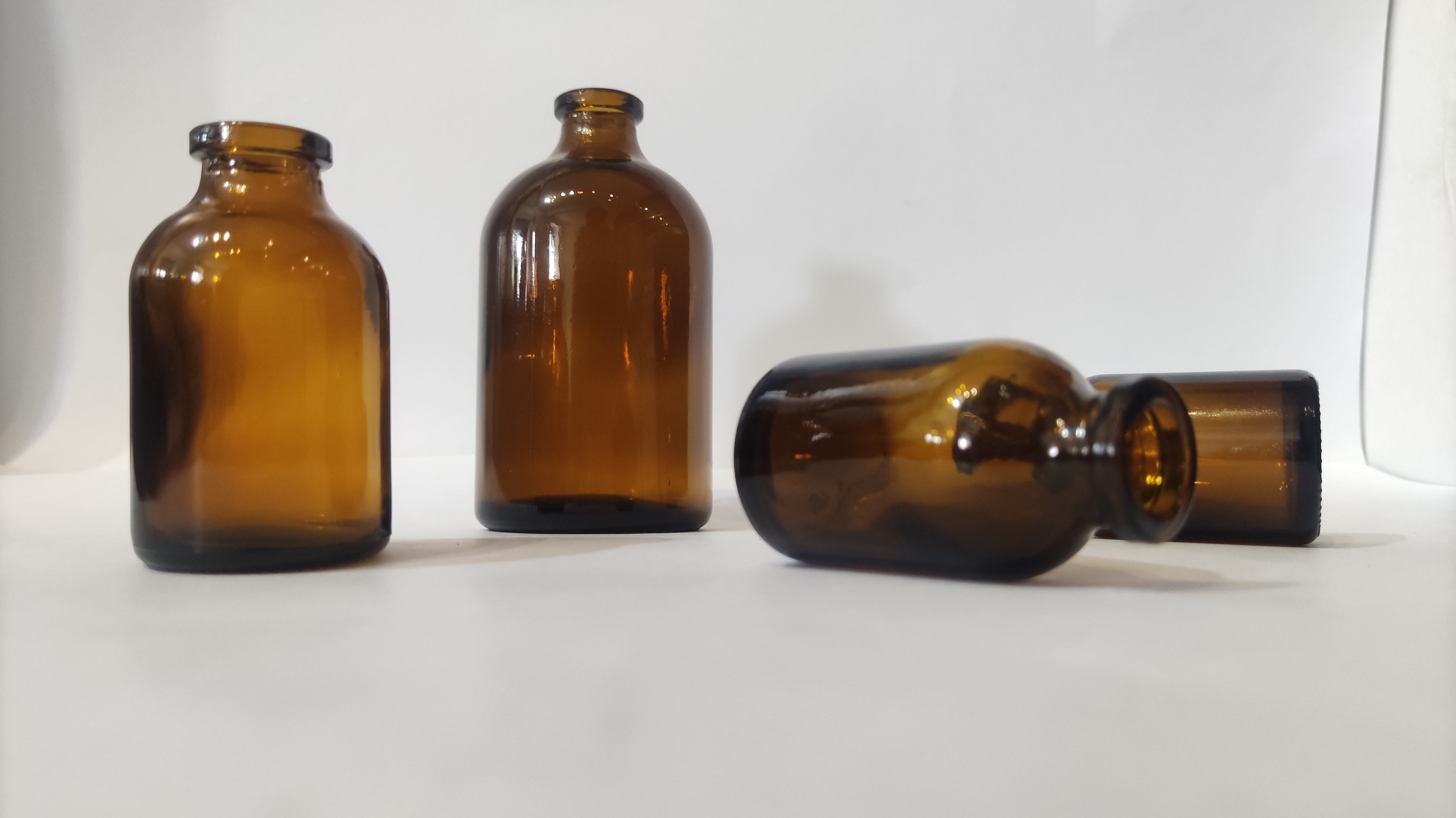 Amber Molded Glass Vial Injection Serum Glass Vials For Antibiotics USP Type II III