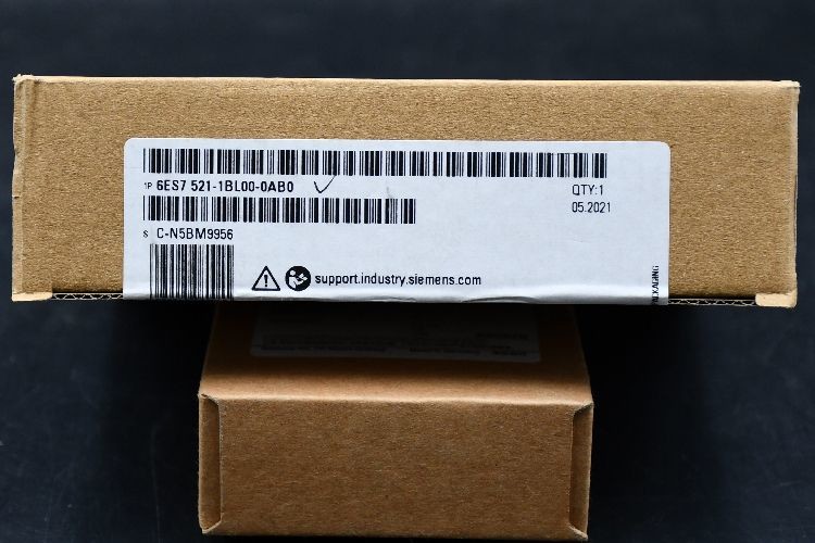 Siemens Analogue Output Module for use with SIMATIC S7-400, SIMATIC S7-400 Series, S7-400