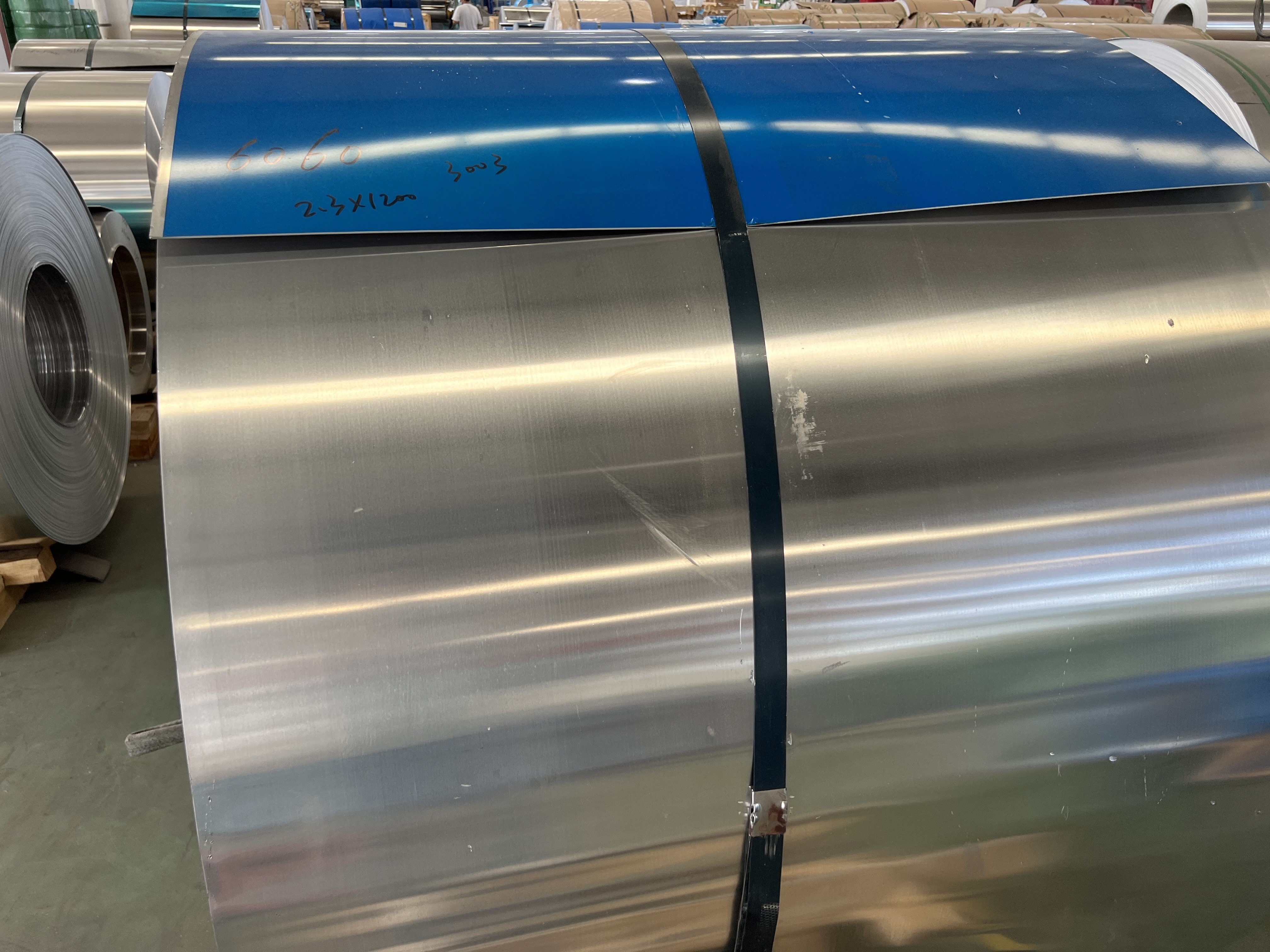 1010 6060 7075 8011 6061 5052 Aluminum Coil Strip Color Coated Embossed For Decoration