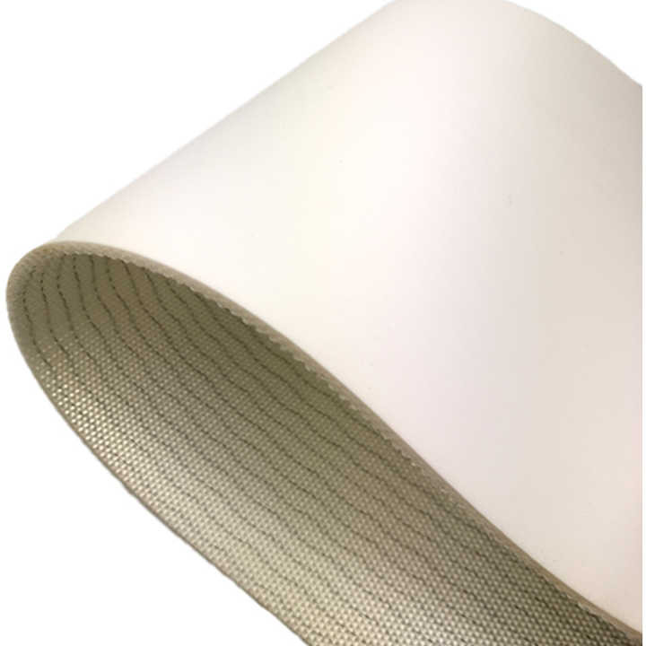 6 Ply 0.5mm 0.8mm 1.0mm Lightweight PVC Conveyor Belt For Non-Polluting Materials