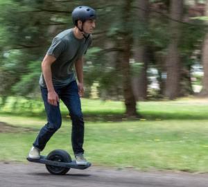 Quality 7Ah 1000W Powered Single Wheel Skateboard With Sparkle Lights wholesale